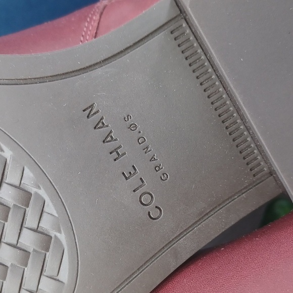 Cole Haan River Chelsea Bootie NIB - Picture 8 of 9